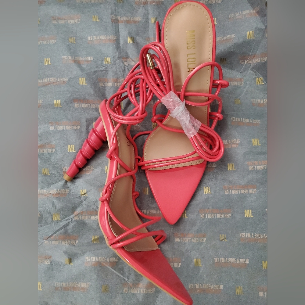 MissLola Brand New Never Worn!